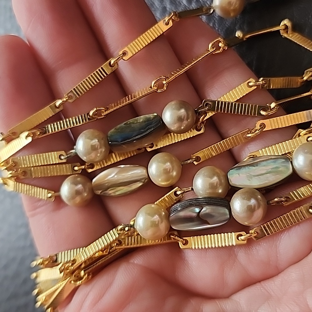 VTG Tortolani necklace